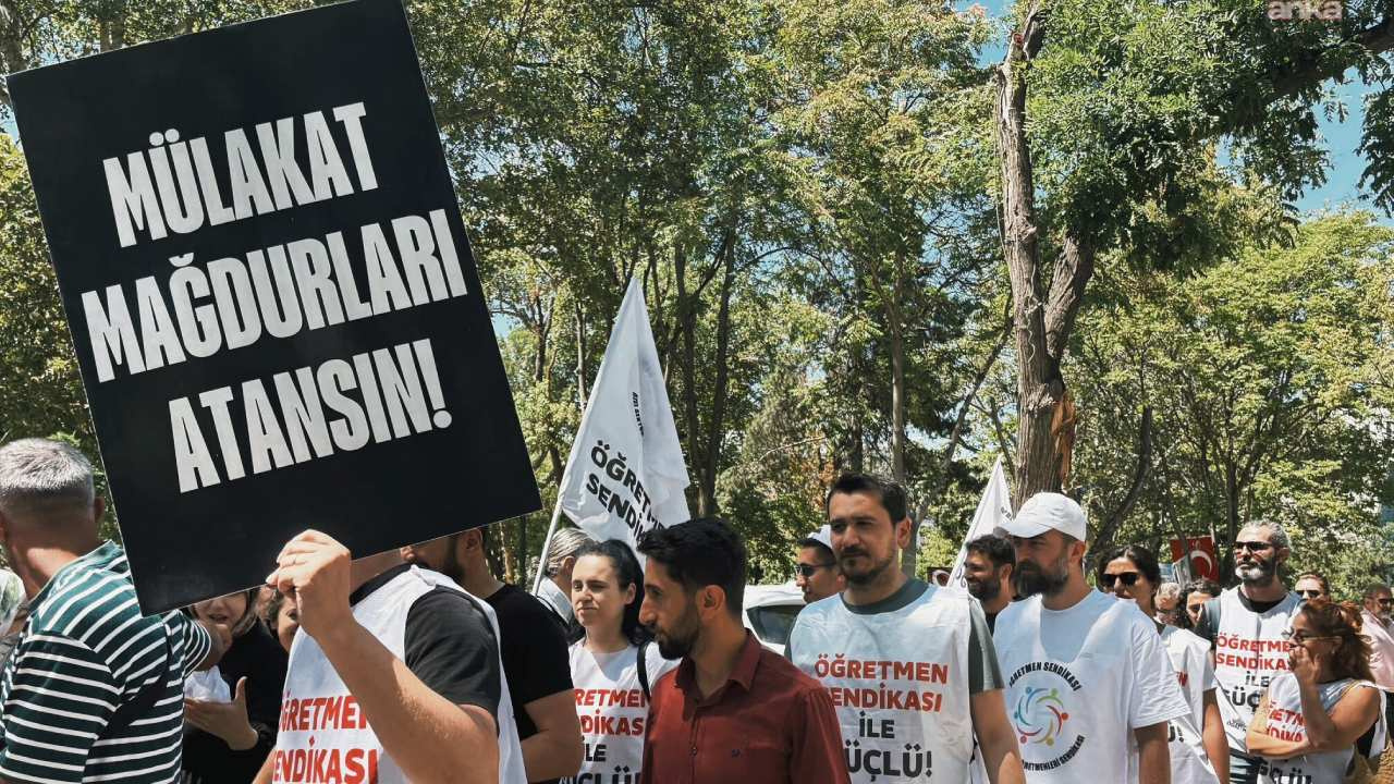 Mülakat mağduru öğretmenlerden ‘kazandık’ duyurusu! Önce PİKTES, 3 ay sonra MEB kadrosu